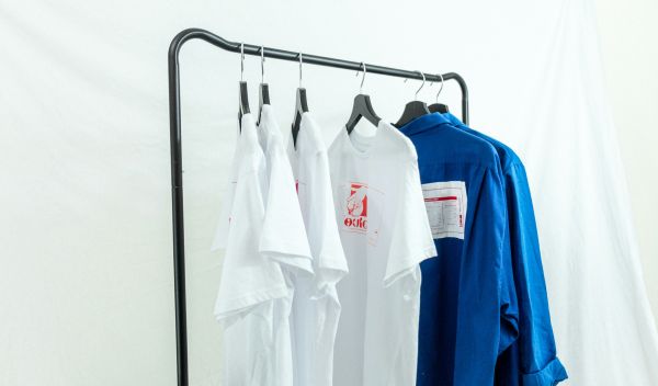 Vêtements professionnels personnalisés : un levier simple pour renforcer l’image de son entreprise